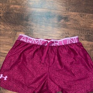 Girls Youth Under Armour shorts